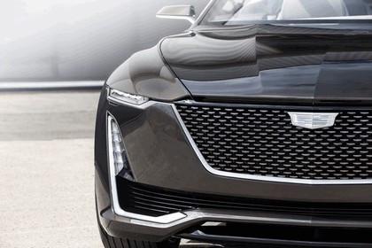 2016 Cadillac Escala concept 18