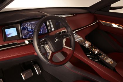 2016 Mitsubishi GT-PHEV concept 9