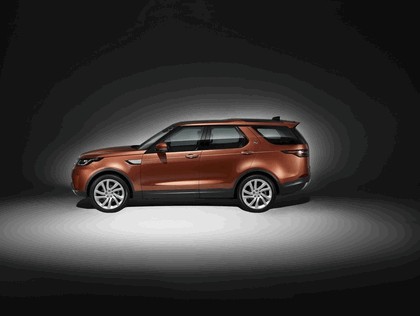 2017 Land Rover Discovery 47