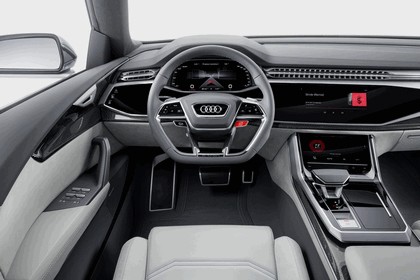 2017 Audi Q8 concept 40