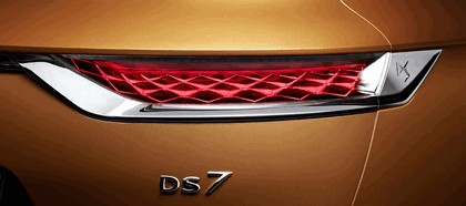 2017 DS 7 Crossback 11