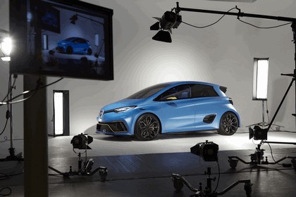 2017 Renault Zoe e-Sport concept 18