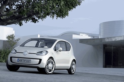 2007 Volkswagen Up concept 5