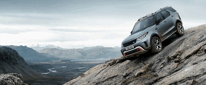 2017 Land Rover Discovery SVX 4