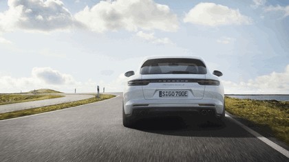 2017 Porsche Panamera Turbo S E-Hybrid Sport Turismo 8