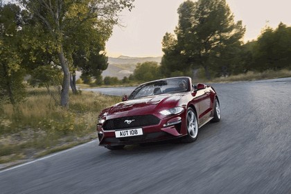 2018 Ford Mustang convertible 2