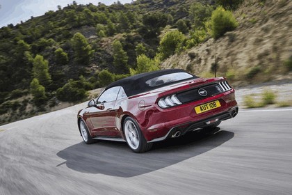 2018 Ford Mustang convertible 5