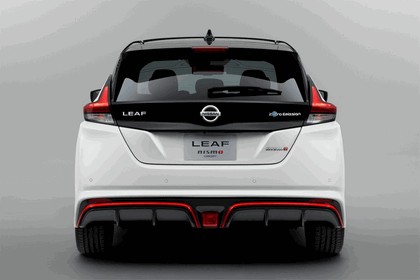 2017 Nissan Leaf Nismo concept 6
