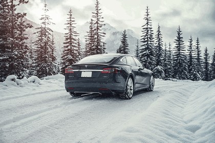 2017 Tesla Model S 15
