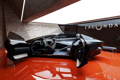 2018 Aston Martin Lagonda Vision concept 12