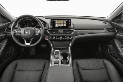 2018 Honda Accord Hybrid 17