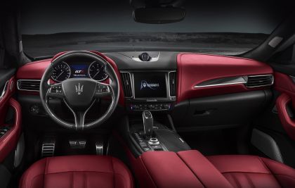 2018 Maserati Levante GTS 5