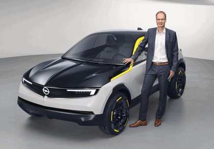 2018 Opel GT X Experimental concept 17
