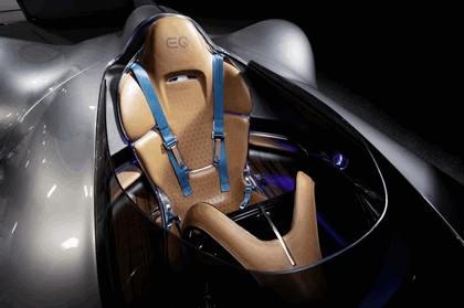2018 Mercedes-Benz Vision EQ Silver Arrow concept 19