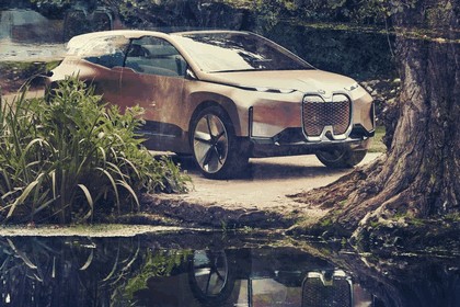 2018 BMW Vision iNEXT 10