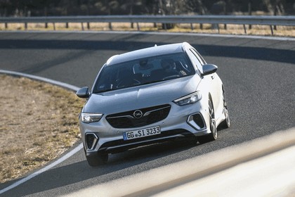 2018 Opel Insignia GSi Sports Tourer 5
