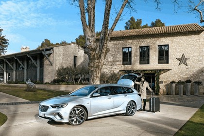 2018 Opel Insignia GSi Sports Tourer 25