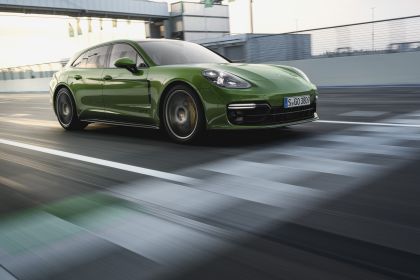 2018 Porsche Panamera GTS Sport Turismo 4