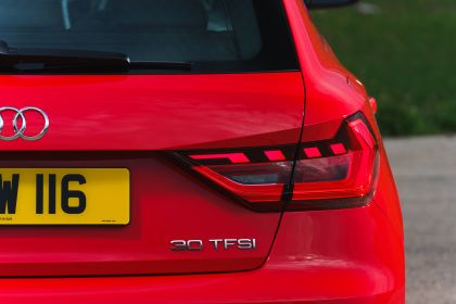2018 Audi A1 Sportback Sport - UK version 57
