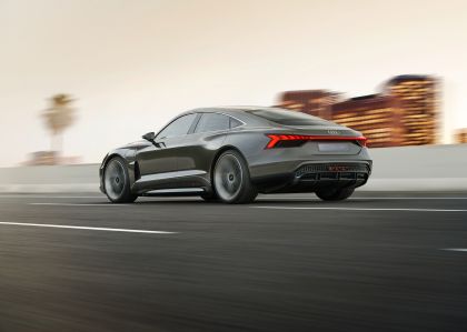 2018 Audi e-Tron GT concept 20