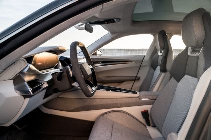 2018 Audi e-Tron GT concept 33