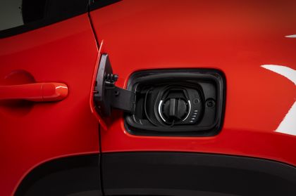 2019 Jeep Renegade Plug-in Hybrid 10