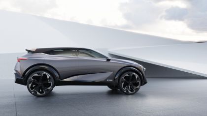 2019 Nissan IMQ concept 2