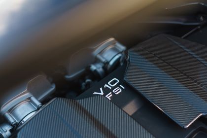 2019 Audi R8 V10 quattro performance coupé - UK version 136