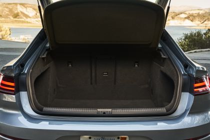 2019 Volkswagen Arteon SE 10