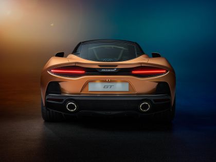 2019 McLaren GT 9
