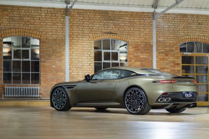 2019 Aston Martin DBS Superleggera OHMSS Edition 5