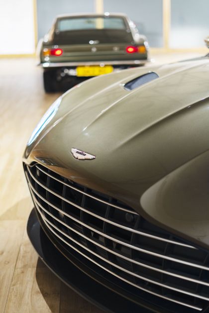 2019 Aston Martin DBS Superleggera OHMSS Edition 8
