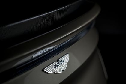 2019 Aston Martin DBS Superleggera OHMSS Edition 12