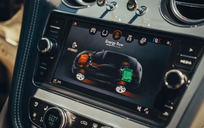 2019 Bentley Bentayga Hybrid 38