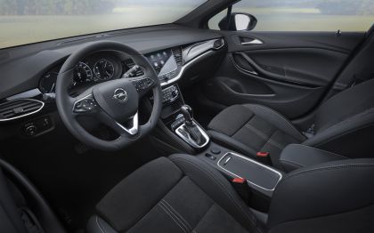 2019 Opel Astra 6
