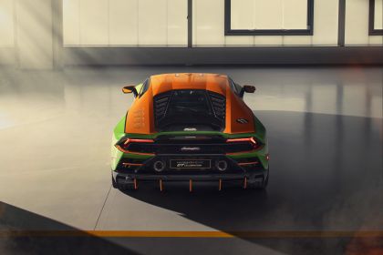 2020 Lamborghini Huracán Evo GT Celebration 6