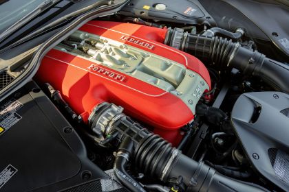 2019 Ferrari 812 GTS 100