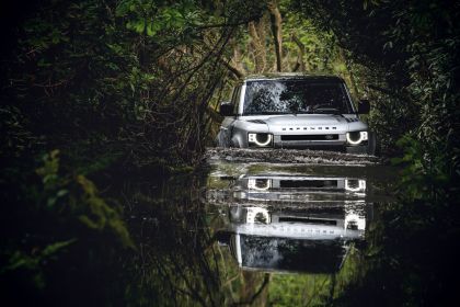2020 Land Rover Defender 110 42