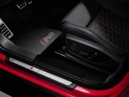 2020 Audi RS Q3 30