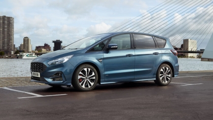 2019 Ford S-Max 8