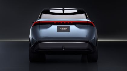 2019 Nissan Ariya concept 8