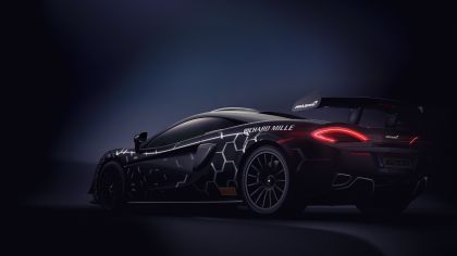 2020 McLaren 620R 13