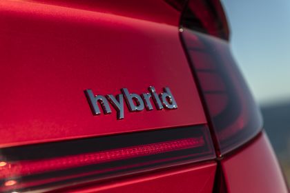 2020 Hyundai Sonata Hybrid 24