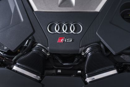 2020 Audi RS6 Avant - UK version 150
