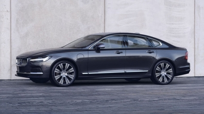 2020 Volvo S90 T8 AWD Recharge 7