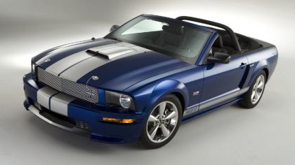 2008 Ford Mustang Shelby GT convertible 1
