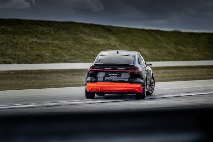 2020 Audi e-Tron Sportback S concept 37