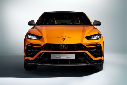 2021 Lamborghini Urus Pearl Capsule 10