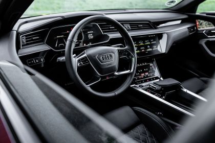 2021 Audi e-tron S Sportback 114