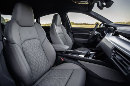 2021 Audi e-tron S Sportback 176